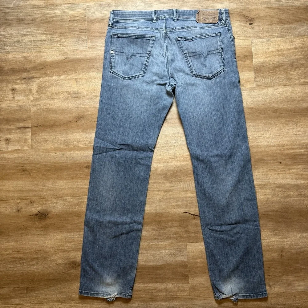 Diesel Waykee Jeans Men 33x32 Blue Straight Leg Distress Medium Wash Faded 0814W